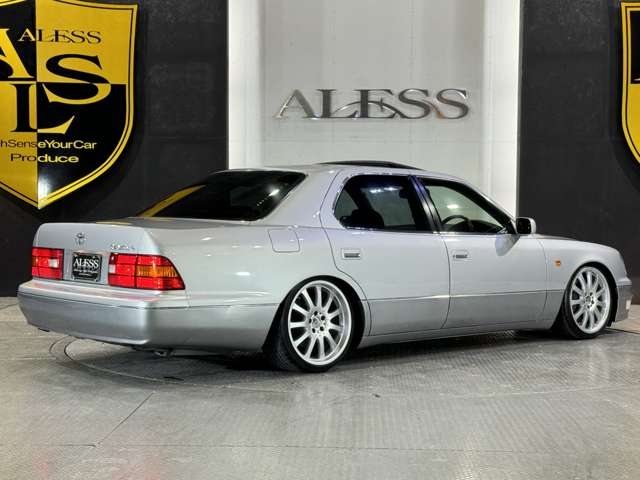 TOYOTA Celsior B Specifications Silver 1997′ 933W6