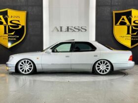 
									TOYOTA Celsior B Specifications Silver 1997′ 933W6 full								