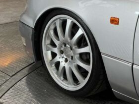 
									TOYOTA Celsior B Specifications Silver 1997′ 933W6 full								
