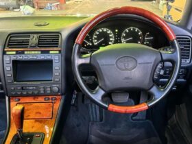 
									TOYOTA Celsior B Specifications Silver 1997′ 933W6 full								