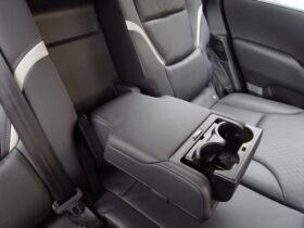 
									TOYOTA Land Cruiser Wagon GR Sport Pearl White 2024′ 950BS full								