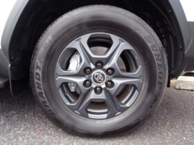 
									TOYOTA Land Cruiser Wagon GR Sport Pearl White 2024′ 950BS full								