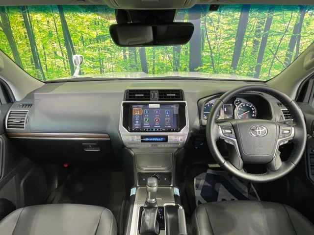 TOYOTA Land Cruiser Prado TX L Packet Matte Black Ed Pearl White 2023′ 9588S