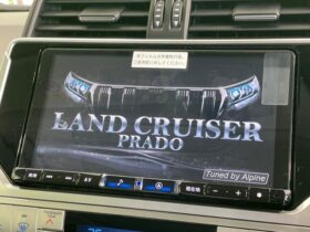 
									TOYOTA Land Cruiser Prado TX L Packet Matte Black Ed Pearl White 2023′ 9588S full								