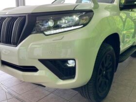 
									TOYOTA Land Cruiser Prado TX L Packet Matte Black Ed Pearl White 2023′ 9588S full								