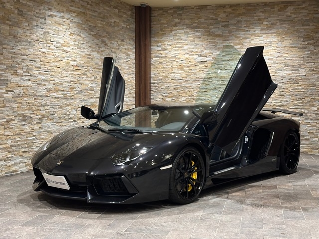 Lamborghini Aventador LP700-4 Black 2017′ 962PT
