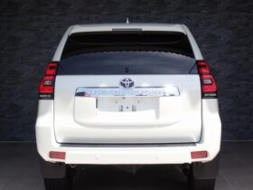 
									TOYOTA Land Cruiser Prado TX L Package Sunroof 7 Seater Pearl White 2023′ 99AGZ full								