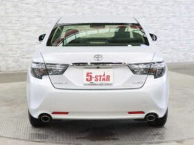 
									TOYOTA MarkX 250G Silver 2016′ 99JR9 full								