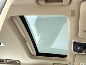 
									TOYOTA Land Cruiser Wagon ZX Pearl White 2024′ 9BRLX full								