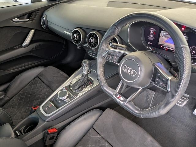 Audi TT 40 TFSI S Line Package Black 2019′ 9DST2