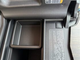 
									TOYOTA Land Cruiser Wagon ZX Black 2024′ 9DXB0 full								