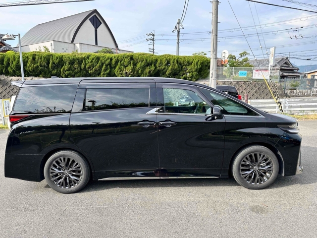 TOYOTA Vellfire Z Premier Black/Black 2023′ 9FAID
