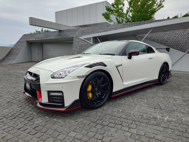 NISSAN GT-R Nismo Pearl White 2020′ 9FQ1C
