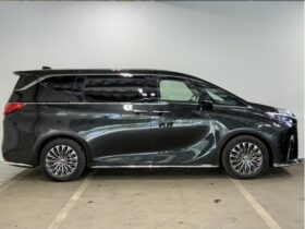
									Lexus LM Version L Black 2025′ 9FQ4A full								
