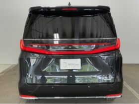 
									Lexus LM Version L Black 2025′ 9FQ4A full								