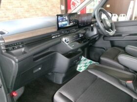 
									NISSAN Serena e-4ORCE Highway Star V Gunmetal 2024′ 9G24M full								