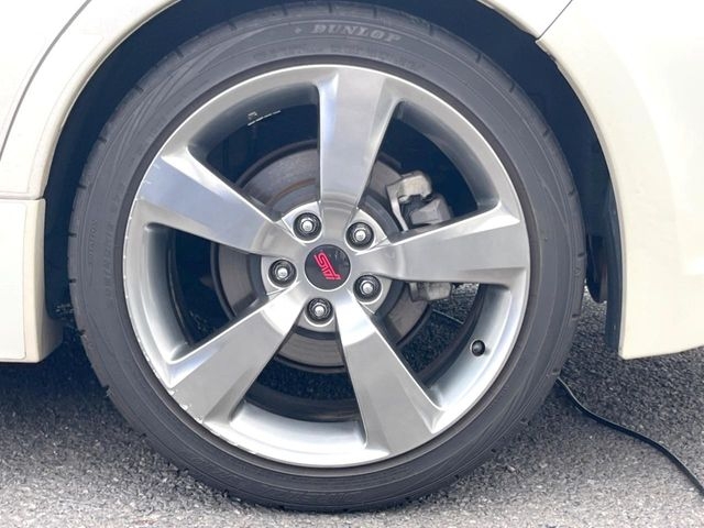 TOYOTA Impreza STi A-Line Pearl White 2010′ 9G2O9