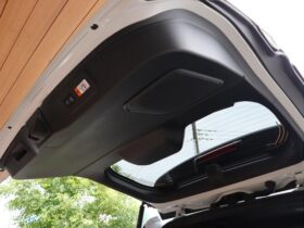 
									TOYOTA Land Cruiser Wagon VX Pearl White 2024′ 9I755 full								
