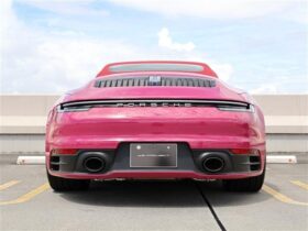 
									Porsche 911 Carrera Cabriolet PDK Pink 2023′ 9KCG1 full								