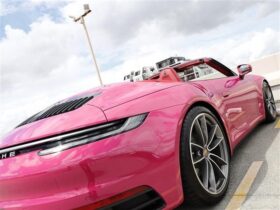 
									Porsche 911 Carrera Cabriolet PDK Pink 2023′ 9KCG1 full								
