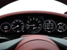 
									Porsche 911 Carrera Cabriolet PDK Pink 2023′ 9KCG1 full								