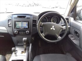 
									MITSUBISHI Pajero ZR-S Black/Gray 2006′ 9M5IY full								