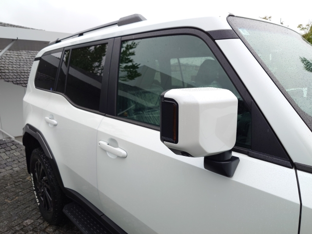 TOYOTA Land Cruiser Wagon VX Pearl White 2024′ 9OAMZ