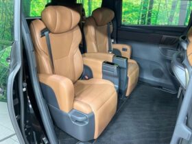 
									TOYOTA Vellfire Hybrid 2.5 Z Premier Black 2024′ 9OIK6 full								