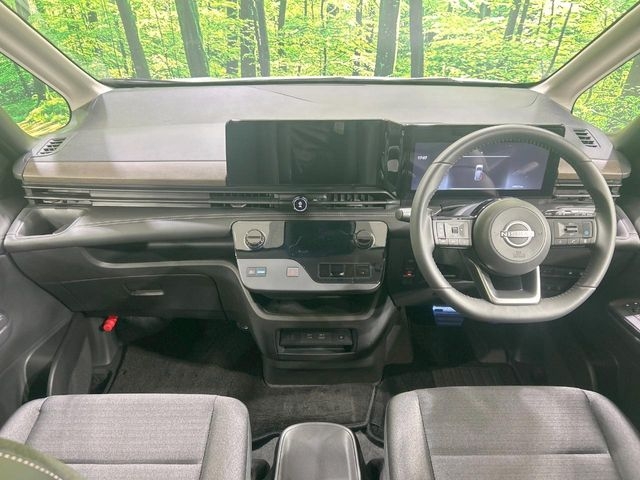 NISSAN Serena e-POWER Highway Star V Pearl White 2024′ 9OIKY