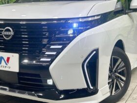 
									NISSAN Serena e-POWER Highway Star V Pearl White 2024′ 9OIKY full								