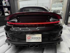 
									Porsche 911 GT3 Touring Package Black 2022′ 9OIRL full								