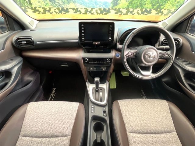 TOYOTA Yaris Cross Z Pearl White 2021′ 9OJEY