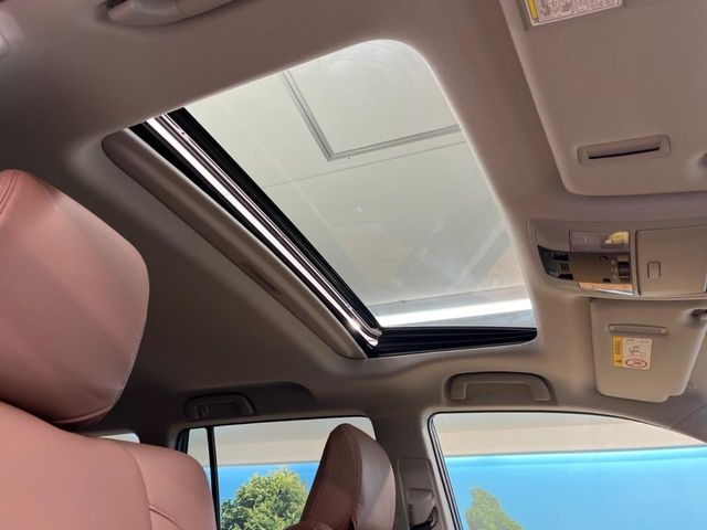 TOYOTA Land Cruiser Prado TX L Packe 70th Anivasari LTD Pearl White 2022′ 9OJG2