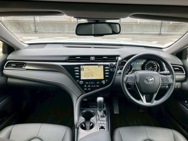 TOYOTA Camry WS Pearl White 2020′ 9OJYU