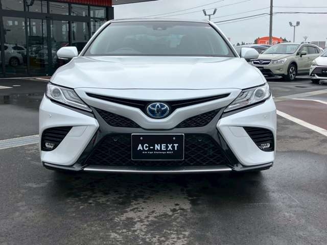 TOYOTA Camry WS Pearl White 2020′ 9OJYU