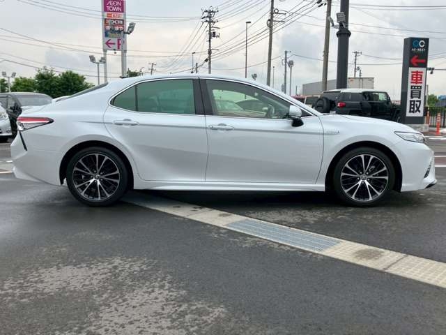 TOYOTA Camry WS Pearl White 2020′ 9OJYU