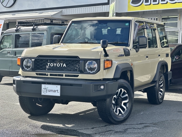 TOYOTA Land Cruiser Wagon 2.8 AX Diesel 4WD White 2024′ 9OMK0