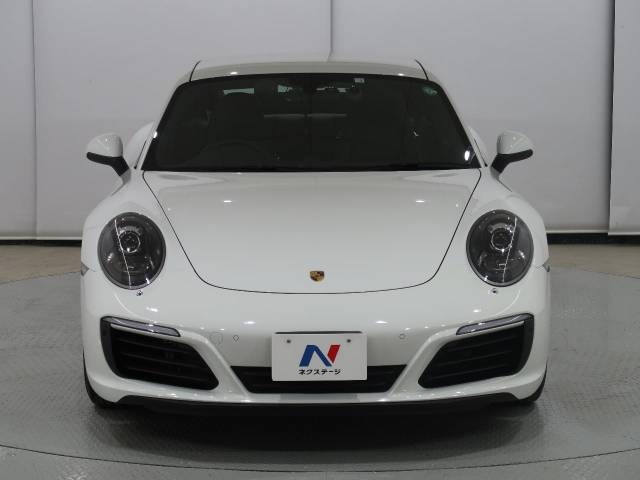 Porsche 911 Carrera 4 White 2018′ 9QNN1