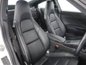 
									Porsche 911 Carrera 4 White 2018′ 9QNN1 full								