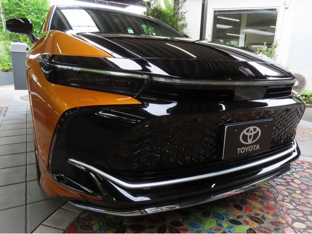 TOYOTA Crown CrossOver RS E-Four advanced Black/Orange 2024′ 9QNP0
