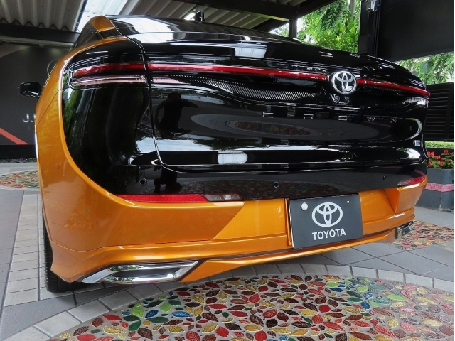TOYOTA Crown CrossOver RS E-Four advanced Black/Orange 2024′ 9QNP0