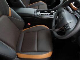 
									TOYOTA Crown CrossOver RS E-Four advanced Black/Orange 2024′ 9QNP0 full								