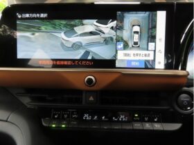 
									TOYOTA Crown CrossOver RS E-Four advanced Black/Orange 2024′ 9QNP0 full								