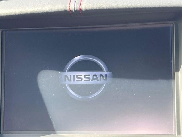 NISSAN Fairlady Z Nismo Pearl White 2015′ 9SSYN