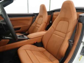 
									Porsche 911 Carrera White 2025′ 9STZP full								