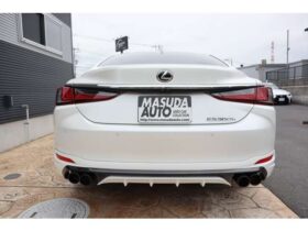 
									Lexus ES Graceful Escort Pearl White 2023′ 9SUD4 full								