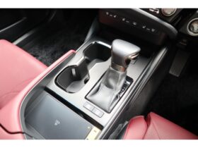 
									Lexus ES Graceful Escort Pearl White 2023′ 9SUD4 full								