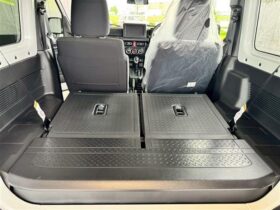 
									SUZUKI Jimny XC 4AT White 2025′ 9SWXC full								