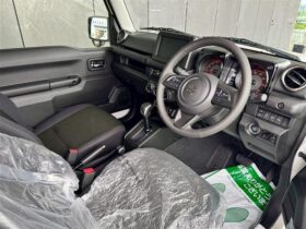 
									SUZUKI Jimny XC 4AT White 2025′ 9SWXC full								