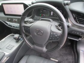 
									Lexus LS Executive Black 2024′ 9UQ4K full								